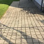 Zsuzsa Vendeghaza * Balatonfured