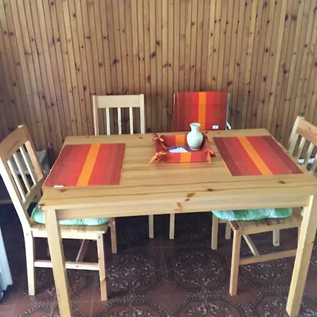 Zsuzsa Vendeghaza Apartment Balatonfured