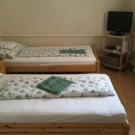 Apartment Zsuzsa Vendeghaza Balatonfured