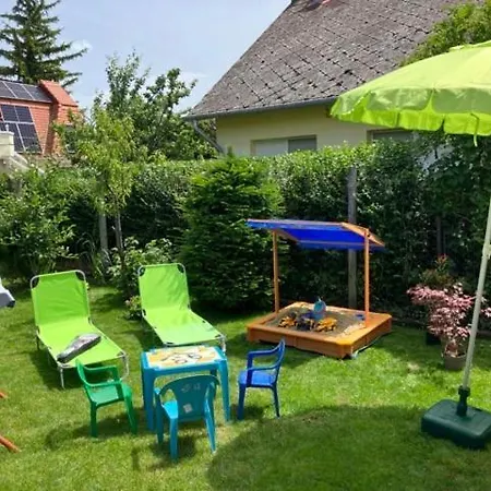 Apartment Zsuzsa Vendeghaza Balatonfured