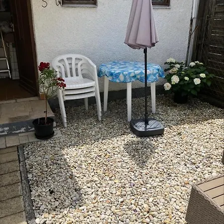 Apartment Zsuzsa Vendeghaza *